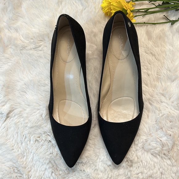 Calvin Klein shoes - Picture 2 of 6